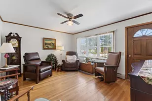 5 Lucille St, Winslow, ME 04901 - Photo 9