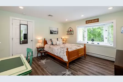 281 York Street, York, ME 03909 - Photo 23