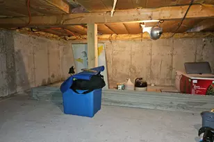 322 Webster St, Lewiston, ME 04240 - Photo 37