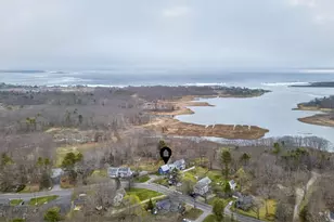 41 Mills Rd, Kennebunkport, ME 04046 - Photo 3