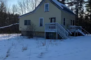 307 Main St, Baileyville, ME 04694 - Photo 3