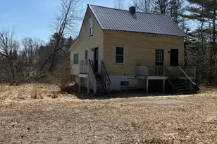 307 Main St, Baileyville, ME 04694 - Photo 5