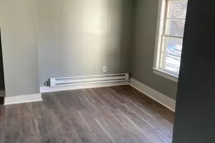 21 Laurel St, Augusta, ME 04330 - Photo 7