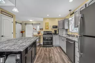 291 White Point Estates Rd, Lincoln, ME 04457 - Photo 11