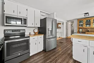 611 Horseback Rd, Carmel, ME 04419 - Photo 17