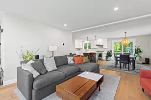 9 Cobblestone St, Falmouth, ME 04105 - Photo 17