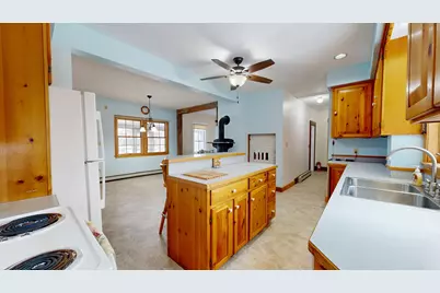 1696 Federal Road, Livermore, ME 04253 - Photo 13