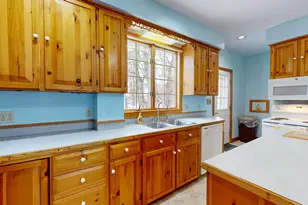 1696 Federal Rd, Livermore, ME 04253 - Photo 11