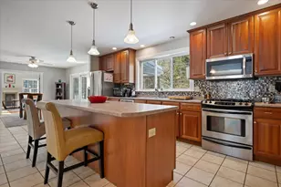 19 Crestview Dr, Orono, ME 04473 - Photo 13