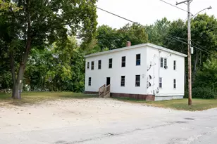 9 Dix Ave, Mexico, ME 04257 - Photo 3