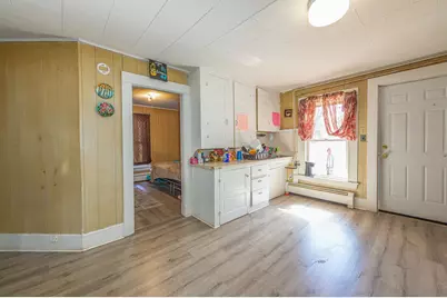 6 Dix Avenue, Mexico, ME 04257 - Photo 9