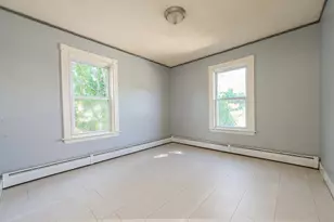 419-425 Cumberland St, Rumford, ME 04276 - Photo 7