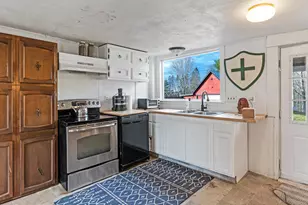 35 Hall St, Anson, ME 04958 - Photo 15