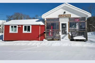 7 Park Street, Springfield, ME 04487 - Photo 1