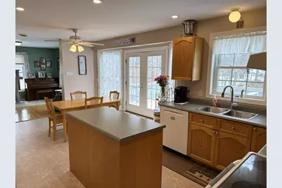 13 Oakwood Drive, South Portland, ME 04106 - Photo 11