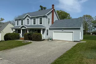 13 Oakwood Dr, South Portland, ME 04106 - Photo 1