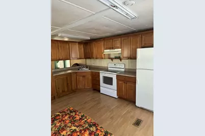 975 Essex Street #10, Bangor, ME 04401 - Photo 7