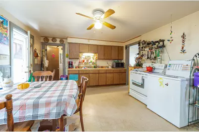 25 Falmouth Street, Rumford, ME 04276 - Photo 5