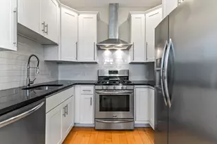 133 York St, Portland, ME 04101 - Photo 7