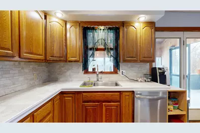 400 Grove Street, Lewiston, ME 04240 - Photo 13