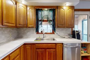 400 Grove St, Lewiston, ME 04240 - Photo 13