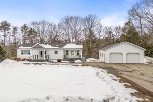 97 1st St, West Gardiner, ME 04345 - Photo 1