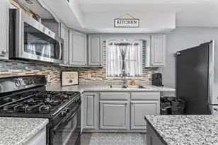 97 1st St, West Gardiner, ME 04345 - Photo 21