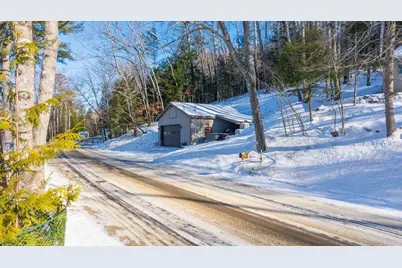 882 Memorial Drive, Winthrop, ME 04364 - Photo 9