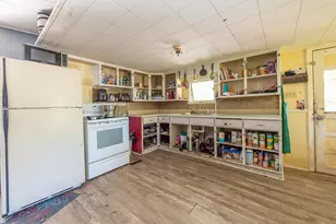 23 Osgood Ave, Mexico, ME 04257 - Photo 3