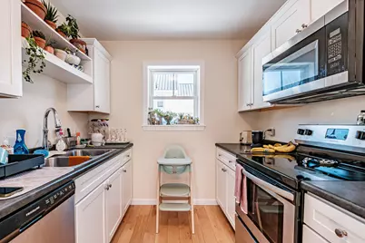 16 Jordan Avenue, Brunswick, ME 04011 - Photo 7