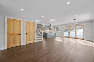 84 Mechanic St, Camden, ME 04843 - Photo 15