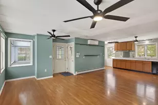 8-10 Bayview Ln, Kittery, ME 03904 - Photo 51