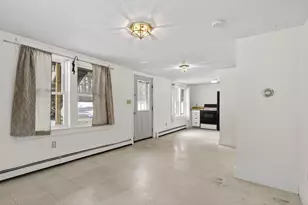 8-10 Bayview Ln, Kittery, ME 03904 - Photo 37