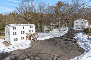 8-10 Bayview Ln, Kittery, ME 03904 - Photo 1