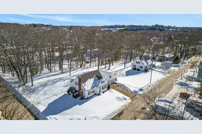 27 Bowdoin Street, Lisbon, ME 04252 - Photo 3