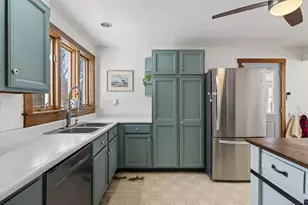 27 Bowdoin St, Lisbon, ME 04252 - Photo 17