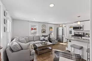 13 Highland Ave, Cumberland, ME 04021 - Photo 11