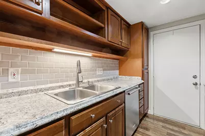 13 Academy Place #29, Saco, ME 04072 - Photo 9