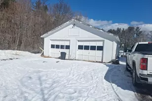 28 Pleasant St, Milo, ME 04463 - Photo 3