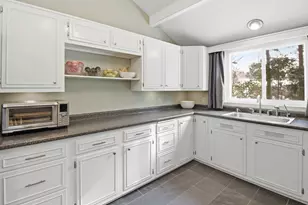 44 O'connell St, Lewiston, ME 04240 - Photo 13