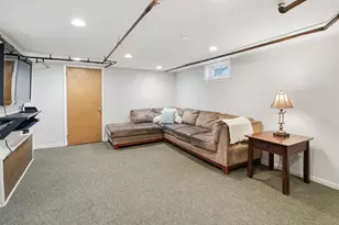 44 O'connell St, Lewiston, ME 04240 - Photo 43