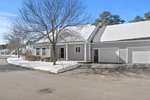 7 Mackworth Ln, Cumberland, ME 04110 - Photo 3