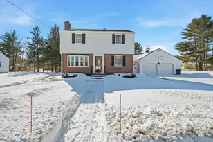 34 Windsor Ave, Augusta, ME 04330 - Photo 3