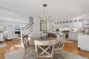 252 Foreside Rd, Falmouth, ME 04105 - Photo 9