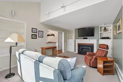 7 Hale Street, Portland, ME 04103 - Photo 19