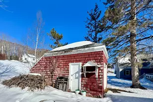 52 Mechanic St, Bucksport, ME 04416 - Photo 5
