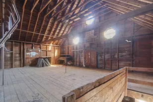 18 Maple St, Skowhegan, ME 04976 - Photo 63