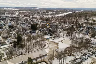 18 Maple St, Skowhegan, ME 04976 - Photo 15