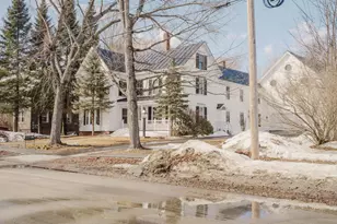 18 Maple St, Skowhegan, ME 04976 - Photo 3