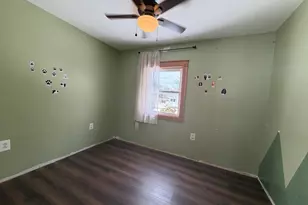 19 Pinkham St, Lincoln, ME 04457 - Photo 13